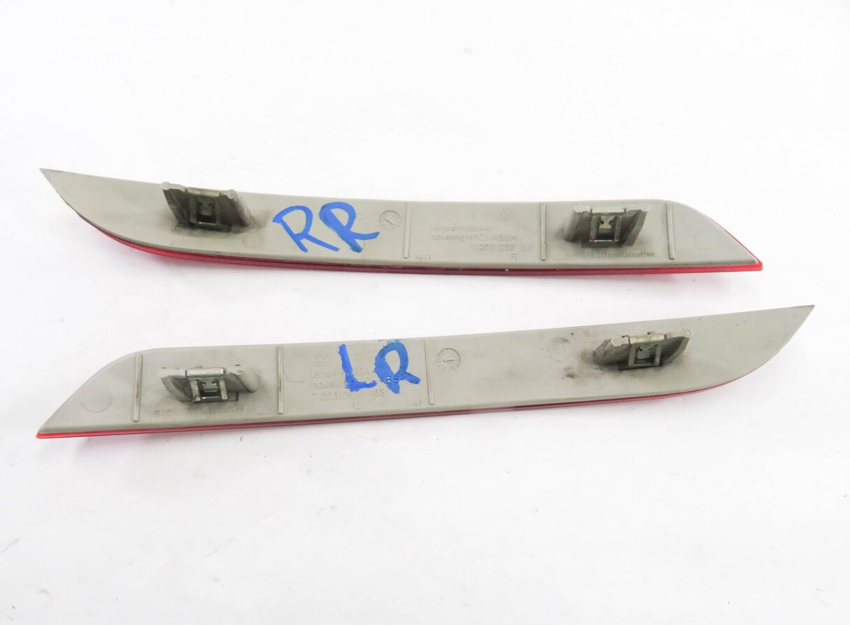Thumbnail 5: 2012 BMW 535i (F10) REAR LEFT & RIGHT BUMPER MARKER REFLECTOR SET-2