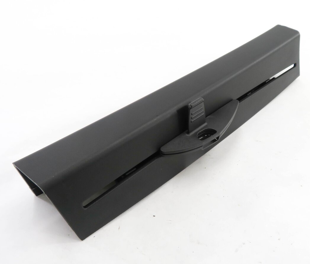 11-16 BMW 528i 535i 550i (F10) LEFT REAR DOOR QUARTER VENT WINDOW PRIVACY SHADE