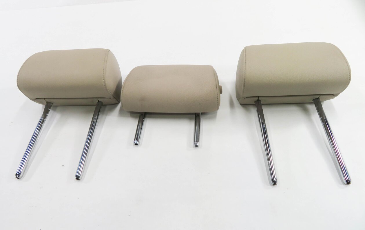 Thumbnail 2: 2012 BMW 535i (F10) REAR SEAT - LEFT / CENTER / RIGHT - HEADREST SET (OYSTER)