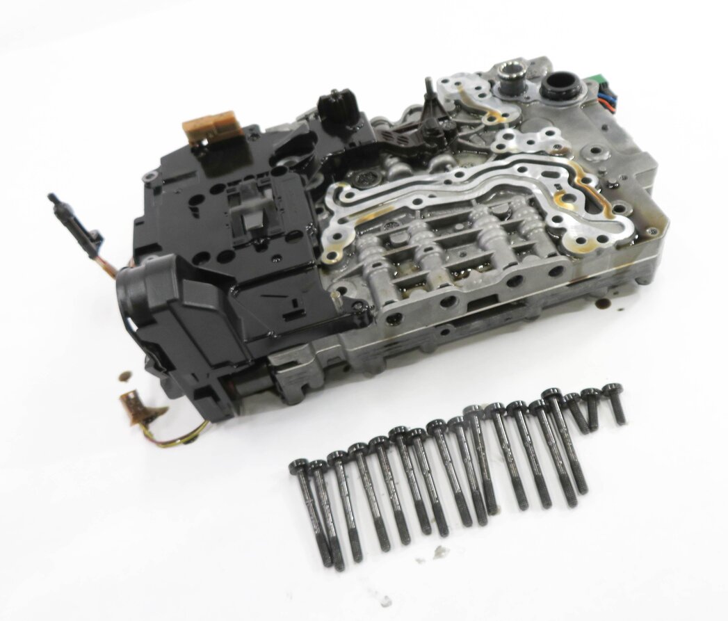 2012 BMW 535i (F10) RWD - A/T AUTOMATIC TRANSMISSION VALVE BODY (8HP-45)