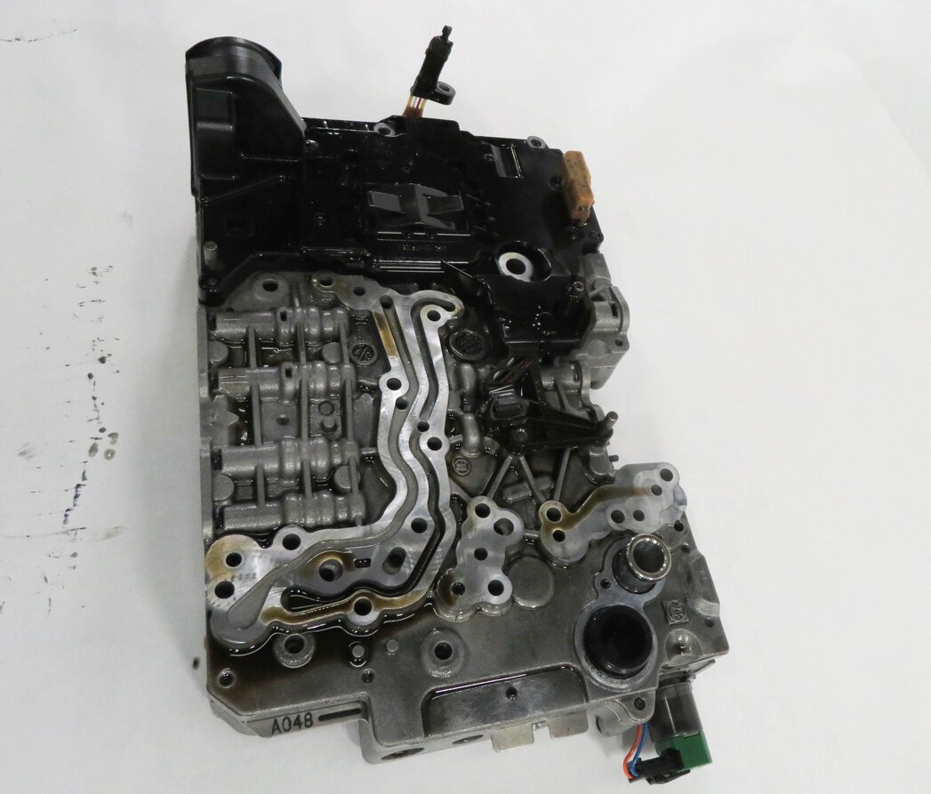 Thumbnail 5: 2012 BMW 535i (F10) RWD - A/T AUTOMATIC TRANSMISSION VALVE BODY (8HP-45)