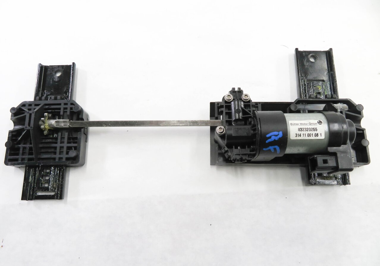 Thumbnail 6: 2012 BMW 535i (F10) RIGHT FRONT PASSENGER POWER SEAT ADJUSTMENT MOTOR SET-6