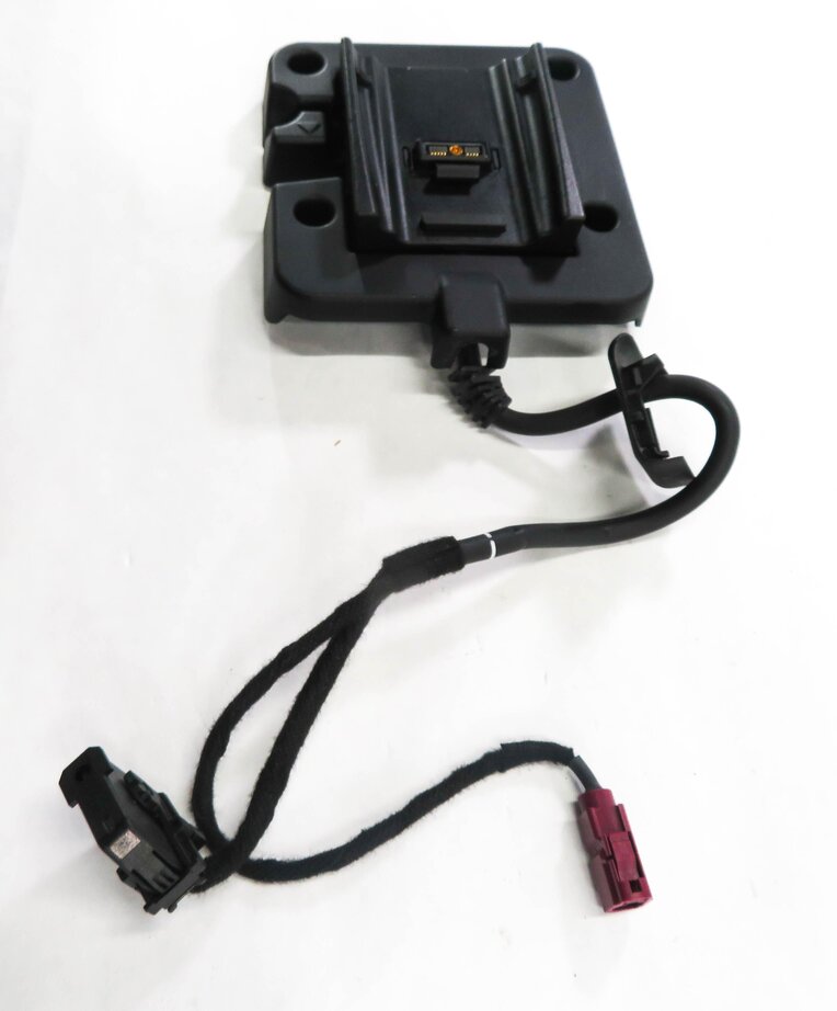Thumbnail 4: 2008 RANGE ROVER SPORT (L320) CENTER CONSOLE CELL PHONE DOCK CRADLE CHARGER