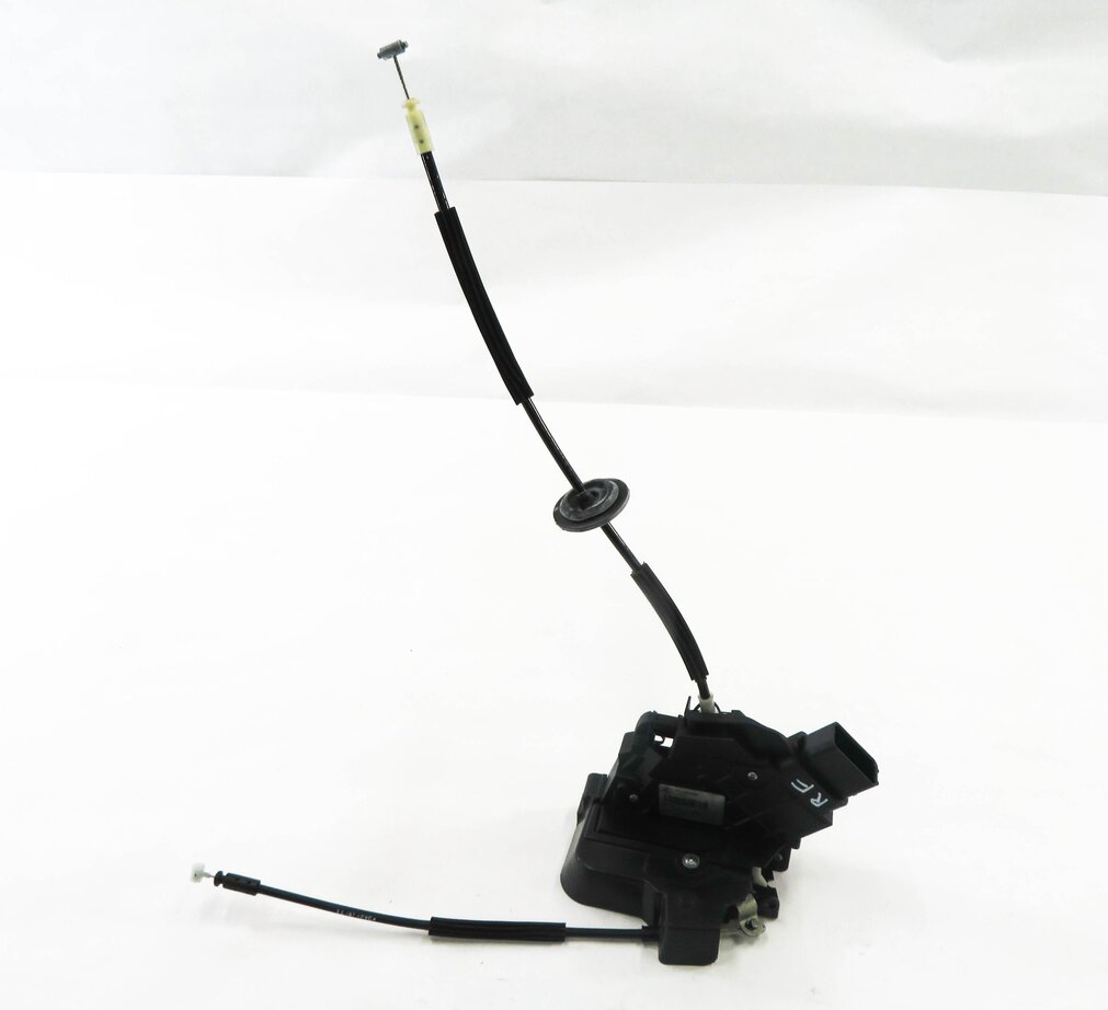 Thumbnail 2: 2005-2006 LAND ROVER LR3 / 06-08 RANGE ROVER SPORT (L320) RIGHT FRONT DOOR LATCH