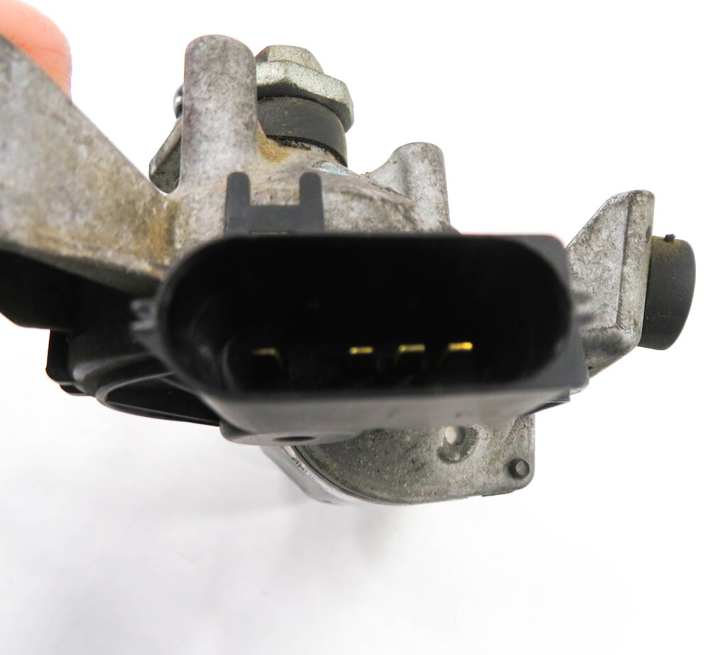Thumbnail 7: 05-16 LAND ROVER LR3 LR4 / RANGE ROVER SPORT (L320) FRONT WINDSHIELD WIPER MOTOR