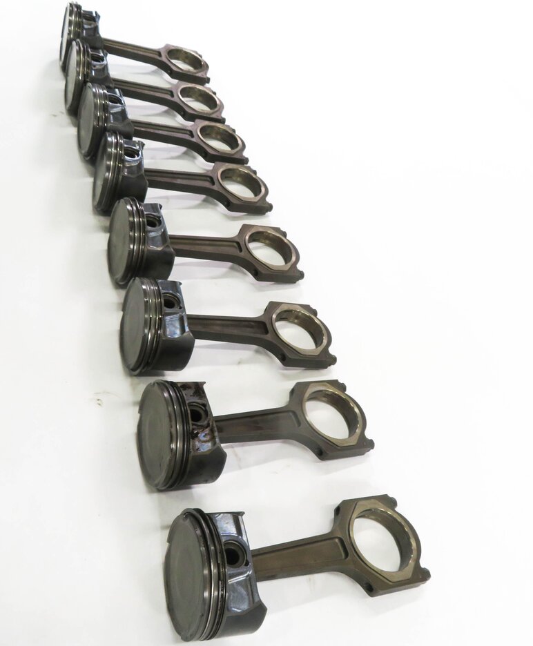 Thumbnail 4: 2005-2009 LR3 RANGE ROVER SPORT (L322 L320) 4.4L V8 ENGINE PISTON w/ ROD SET-8