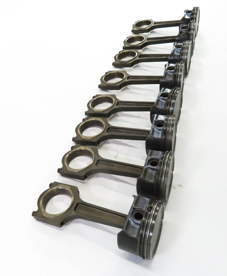 Thumbnail 5: 2005-2009 LR3 RANGE ROVER SPORT (L322 L320) 4.4L V8 ENGINE PISTON w/ ROD SET-8
