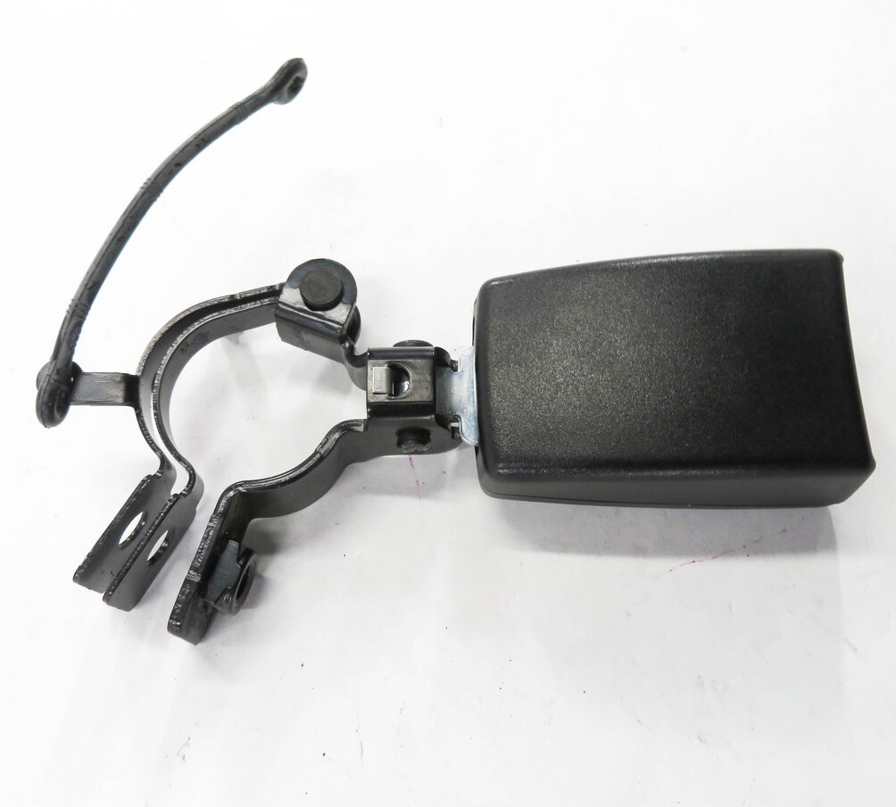 Thumbnail 4: 2013 RANGE ROVER SPORT (L320) REAR 2nd ROW SEAT LEFT SEATBELT BUCKLE RECEIVER
