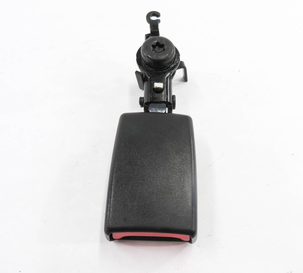 Thumbnail 2: 2013 RANGE ROVER SPORT (L320) REAR 2nd ROW SEAT RIGHT SEATBELT BUCKLE RECEIVER