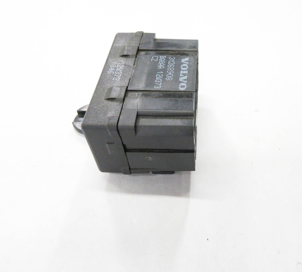 Thumbnail 4: 2013 RANGE ROVER SPORT (L320) FRONT HEATED SEAT CONTROL MODULE