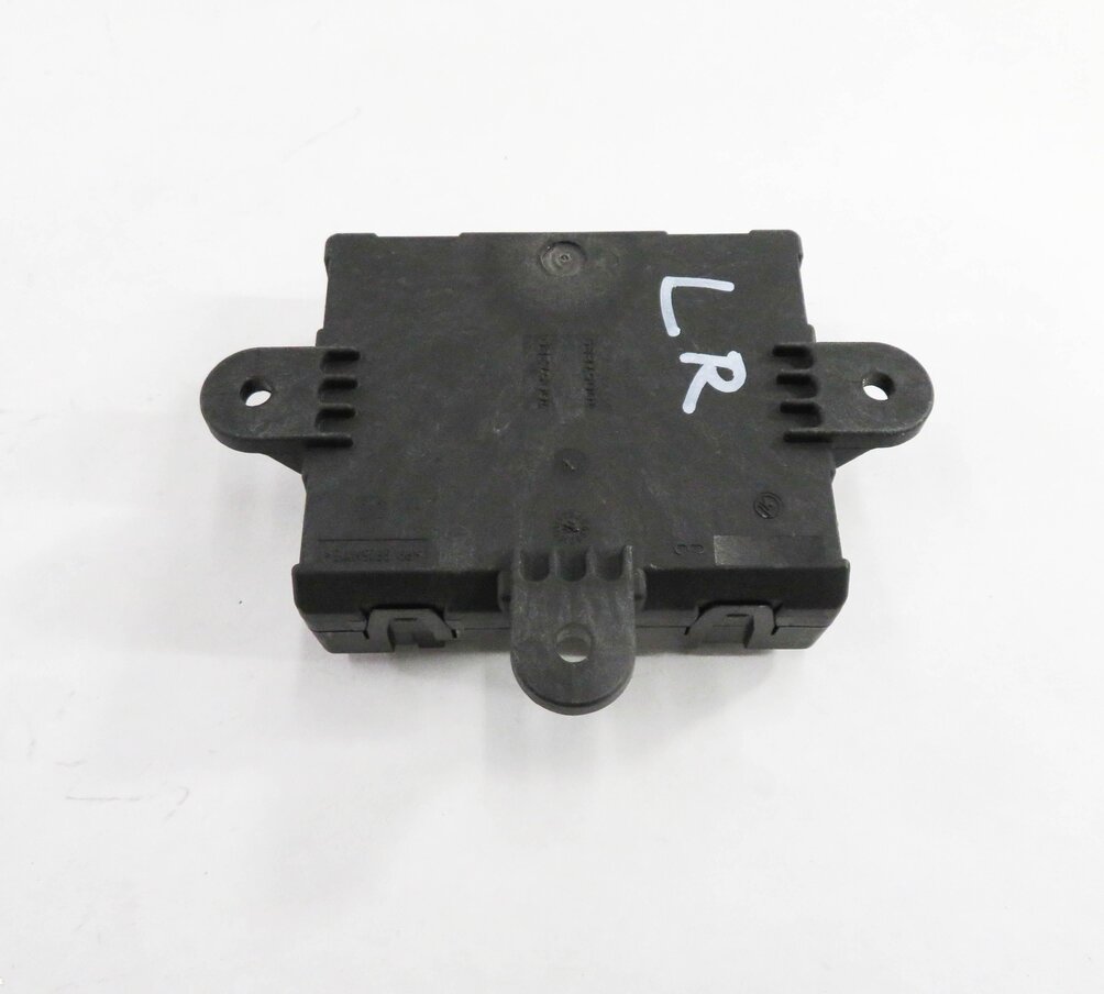 Thumbnail 6: 2010-2013 RANGE ROVER SPORT (L320) LEFT / RIGHT - REAR DOOR CONTROL MODULE