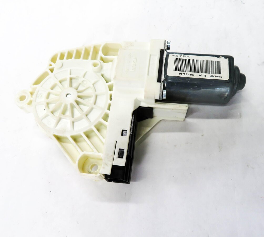 Thumbnail 4: 2010-2016 LR4 RANGE ROVER SPORT (L320) RIGHT SIDE REAR DOOR POWER WINDOW MOTOR