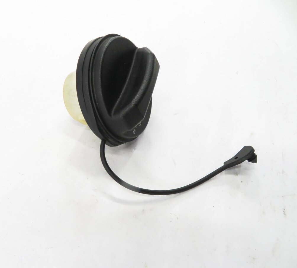 Thumbnail 4: 2013 RANGE ROVER SPORT (L320) GAS CAP FUEL TANK FILLER SCREW TOP LID