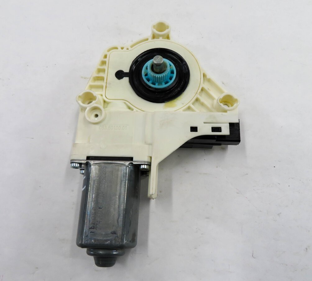 Thumbnail 6: 2010-2016 LR4 RANGE ROVER SPORT (L320) RIGHT FRONT PASSENGER POWER WINDOW MOTOR
