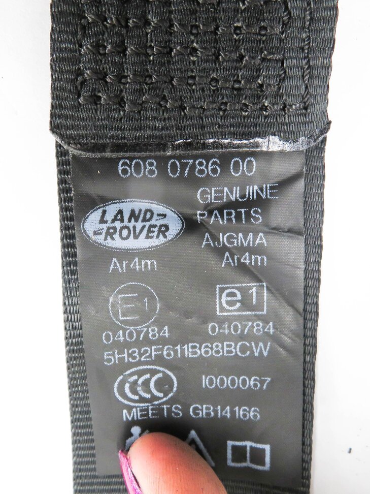Thumbnail 6: 2013 RANGE ROVER SPORT (L320) REAR 2nd ROW - LEFT SEATBELT RETRACTOR (BLACK)