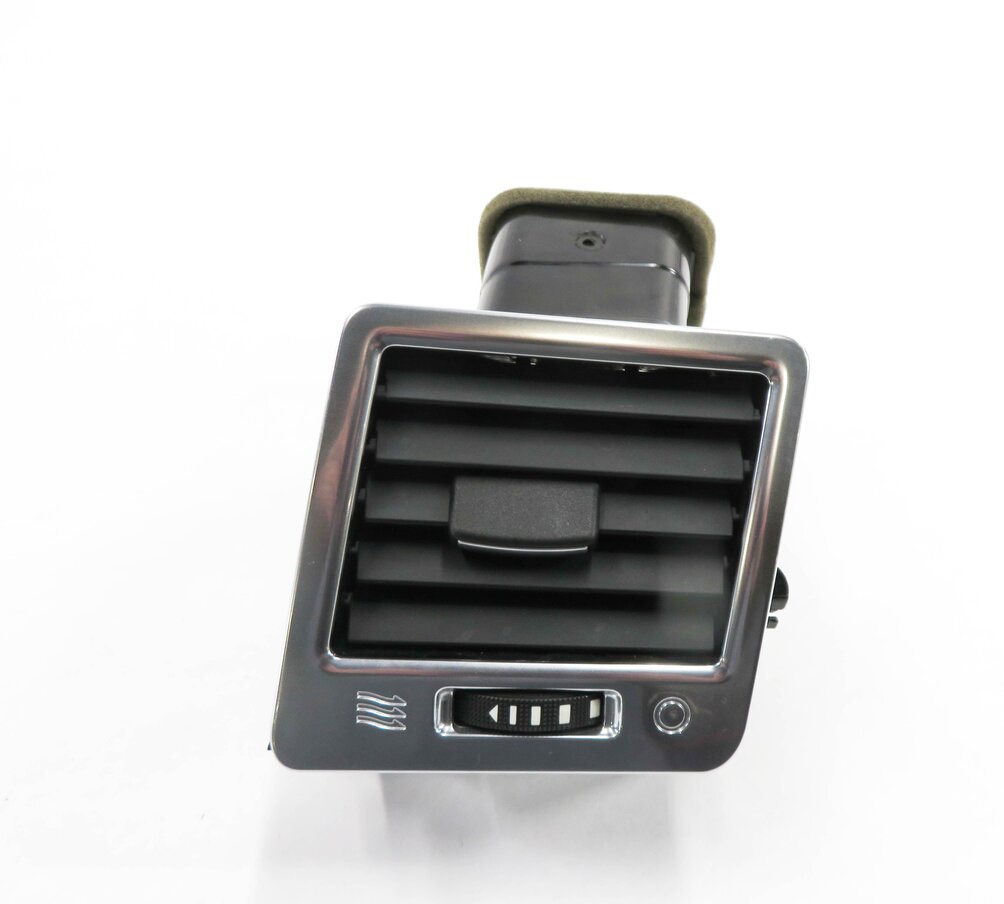 Thumbnail 2: 2013 RANGE ROVER SPORT (L320) RIGHT PASSENGER DASH OUTER HEATER A/C AIR VENT