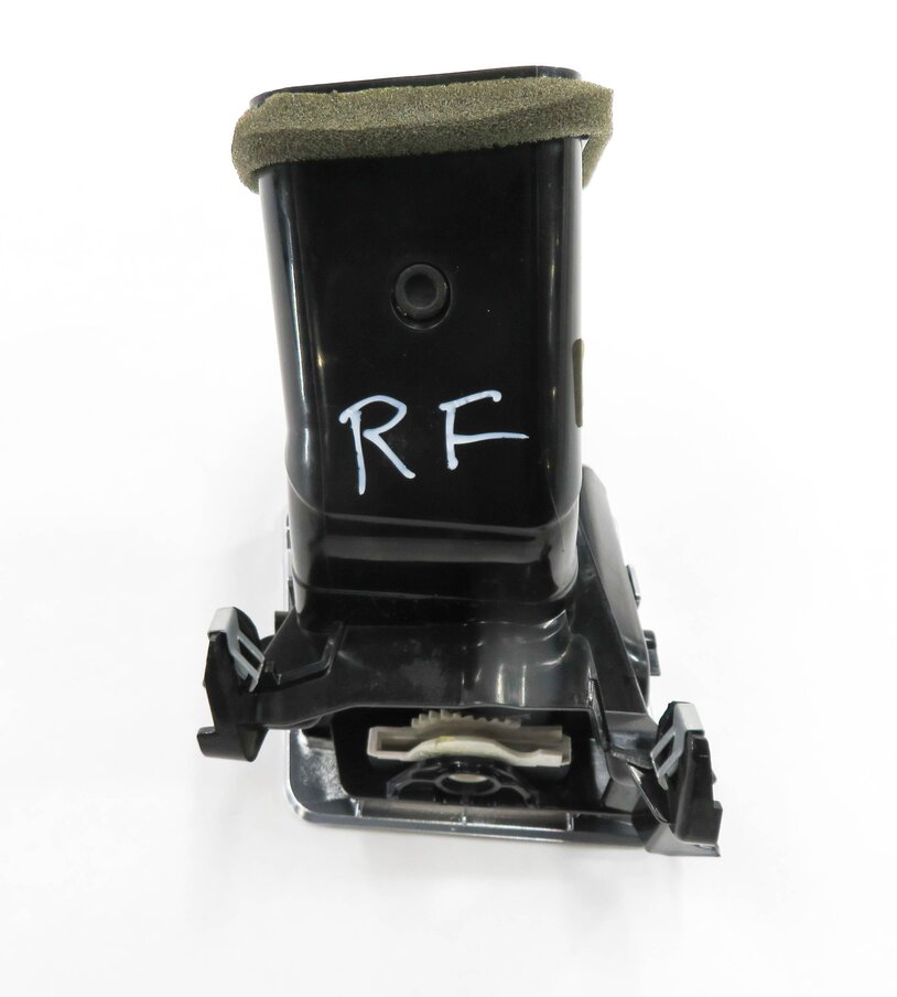 Thumbnail 6: 2013 RANGE ROVER SPORT (L320) RIGHT PASSENGER DASH OUTER HEATER A/C AIR VENT