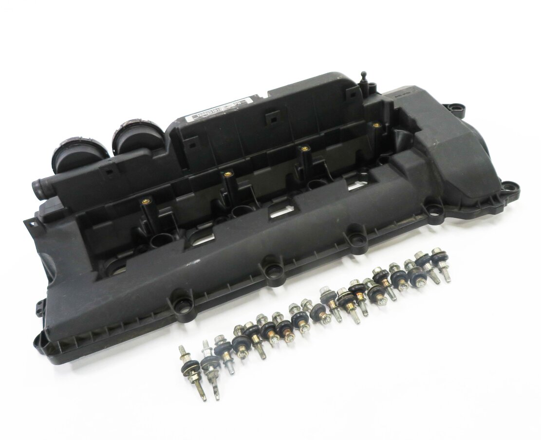 2010-2018 RANGE ROVER / SPORT (L320 L322 L494 L405) 5.0L V8 - RIGHT VALVE COVER