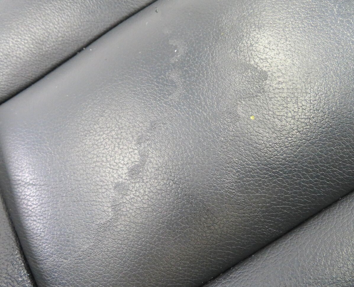 Thumbnail 8: 2013 RANGE ROVER SPORT (L320) PASSENGER LOWER BOTTOM HEATED SEAT CUSHION (BLACK)