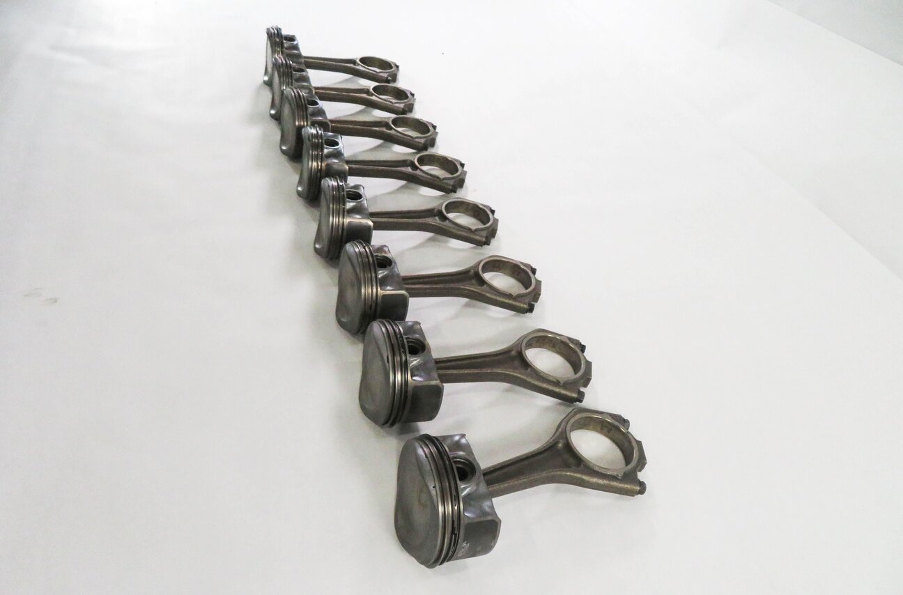 Thumbnail 4: 2013 RANGE ROVER SPORT (L320) 5.0L AJ133 V8 ENGINE - PISTON & CONNECTING ROD SET