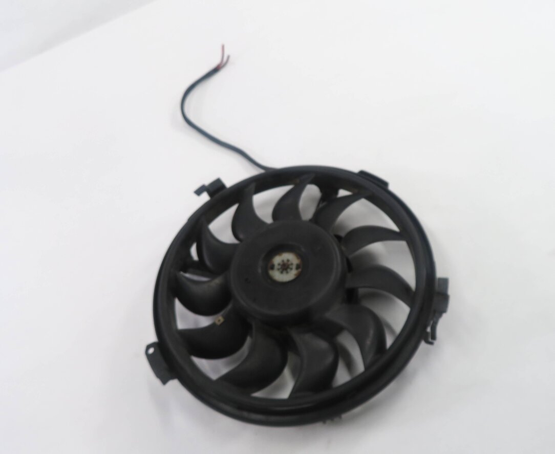 Thumbnail 1: 2004-2009 AUDI S4 RS4 (B7) RIGHT SIDE RADIATOR COOLING FAN BLADE MOTOR