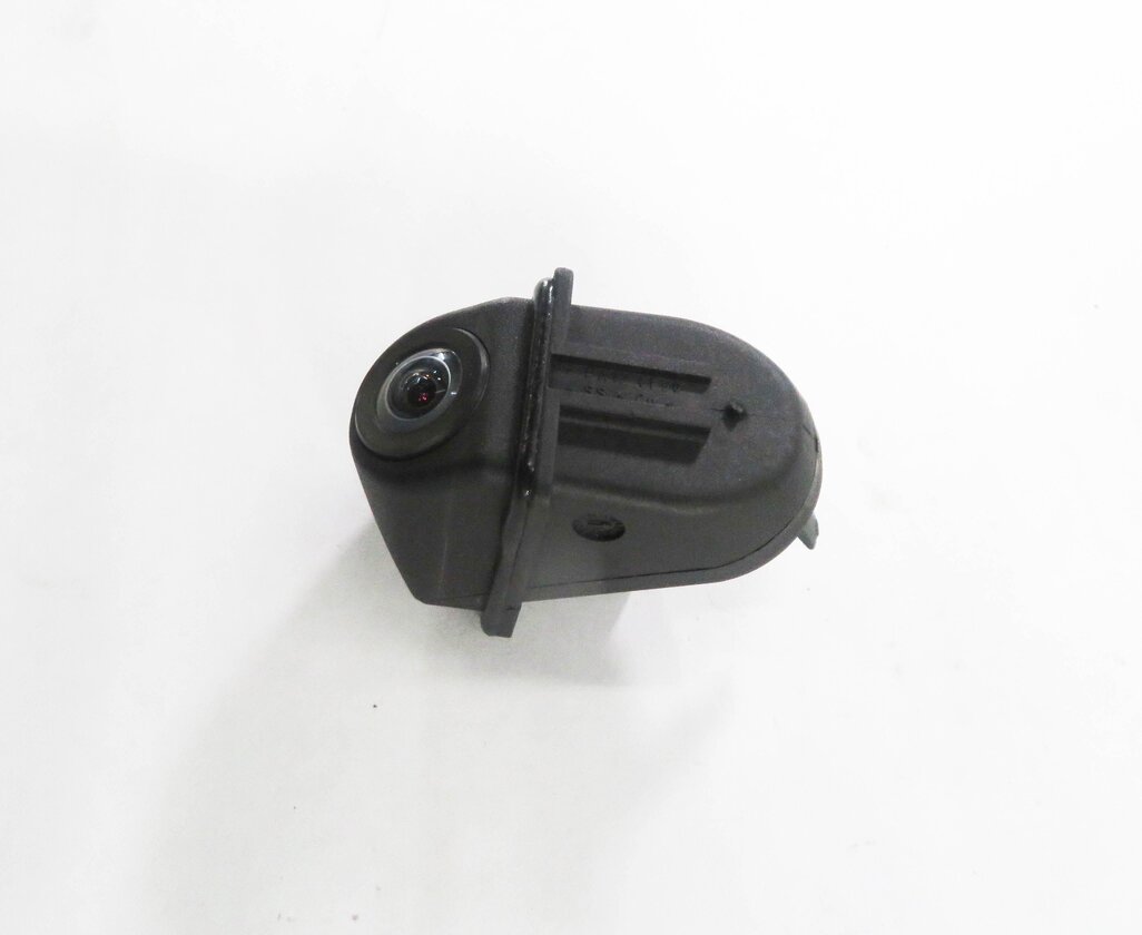 Thumbnail 3: 2009-2018 BMW 2 / 3 / 4 / 5 / 7 / M5 / X3 / X5 / X6 SERIES REVERSE BACKUP CAMERA