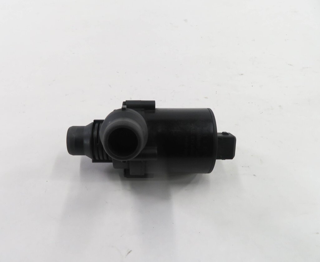Thumbnail 2: 2011 BMW X5 (E70) 3.0L M57Y DIESEL ENGINE - AUX AUXILIARY WATER PUMP