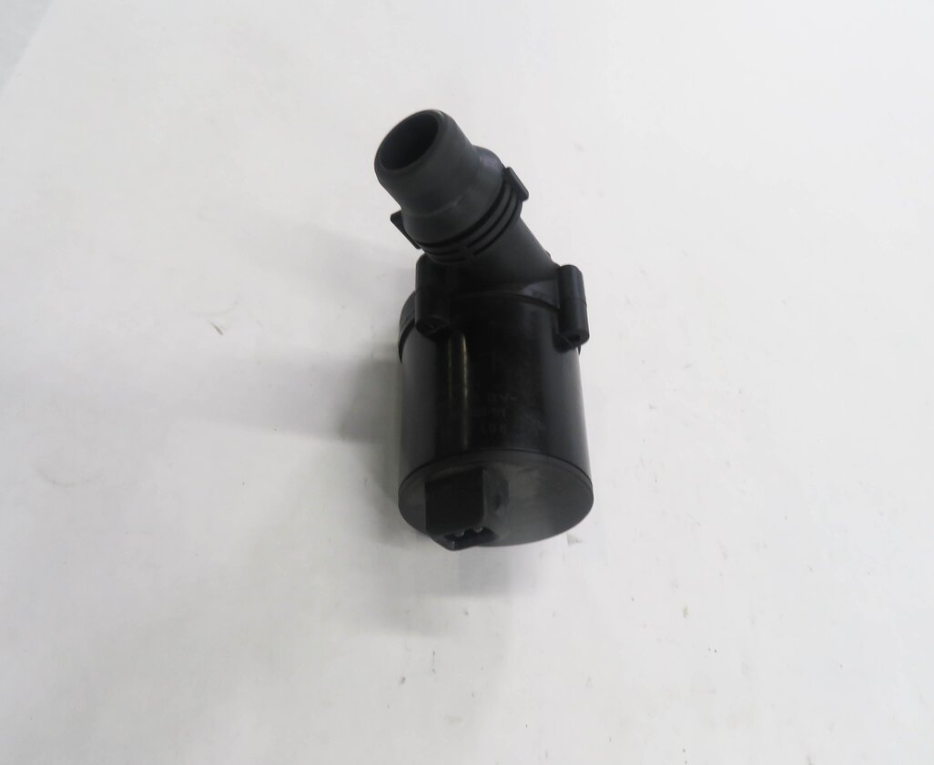 Thumbnail 3: 2011 BMW X5 (E70) 3.0L M57Y DIESEL ENGINE - AUX AUXILIARY WATER PUMP