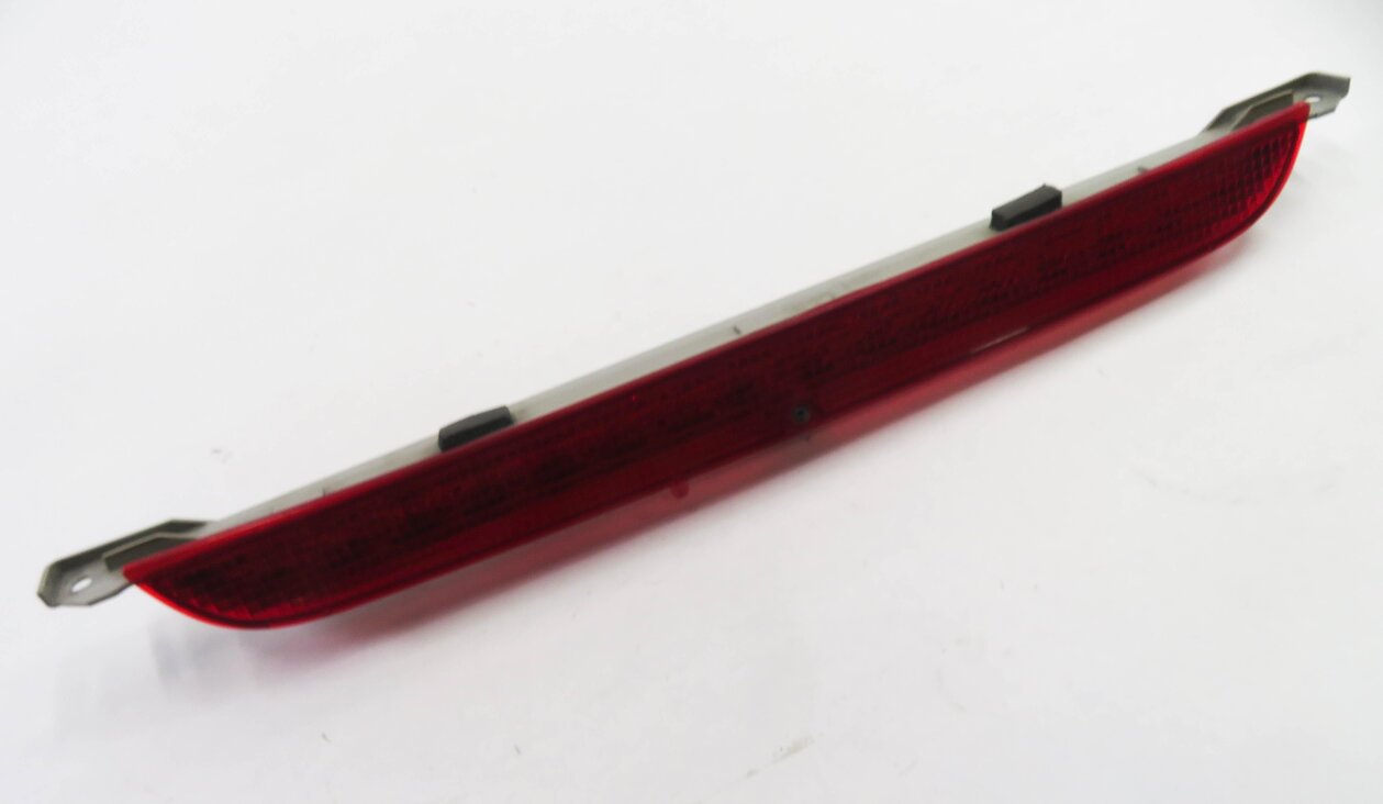 2011 BMW X5 (E70) REAR 3rd THIRD BRAKE LIGHT LAMP