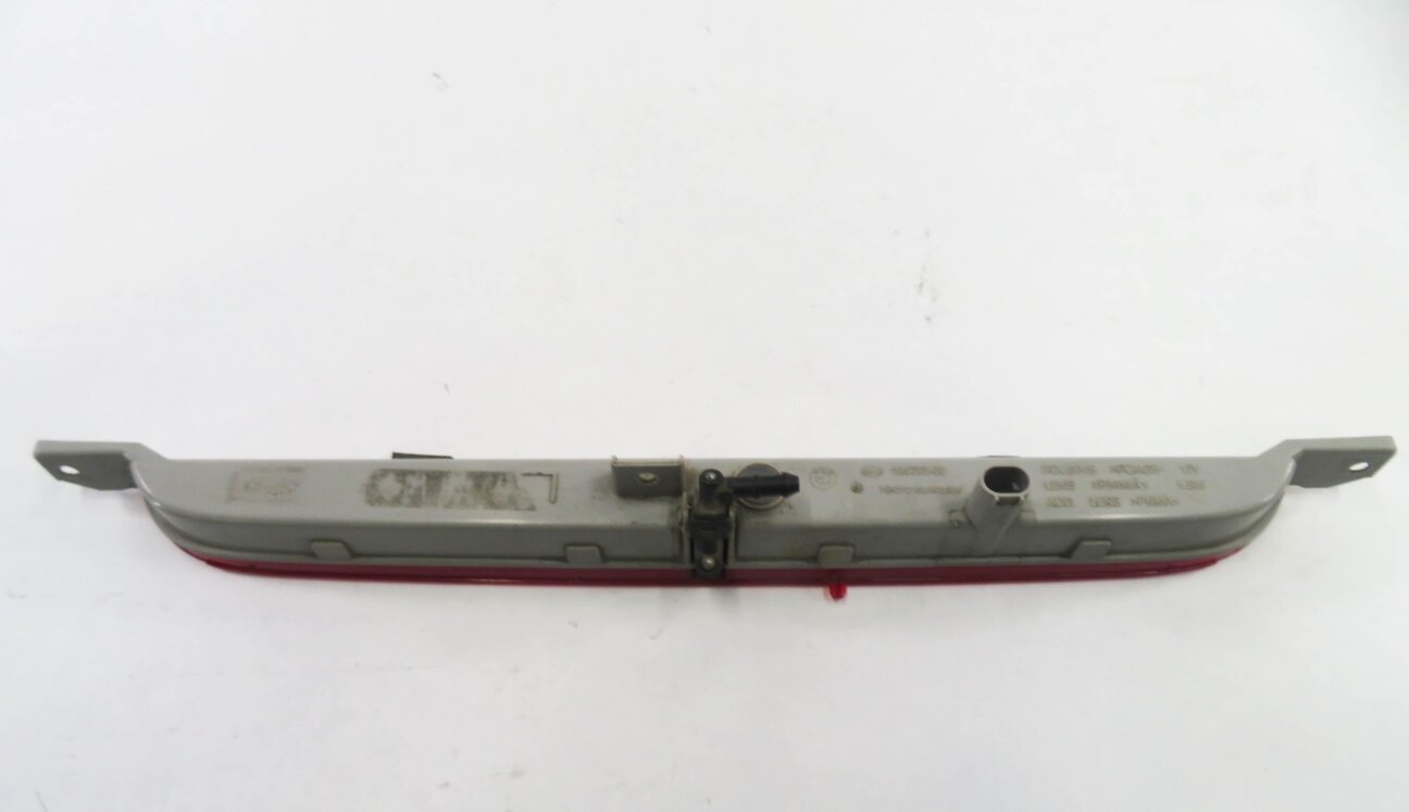 Thumbnail 6: 2011 BMW X5 (E70) REAR 3rd THIRD BRAKE LIGHT LAMP
