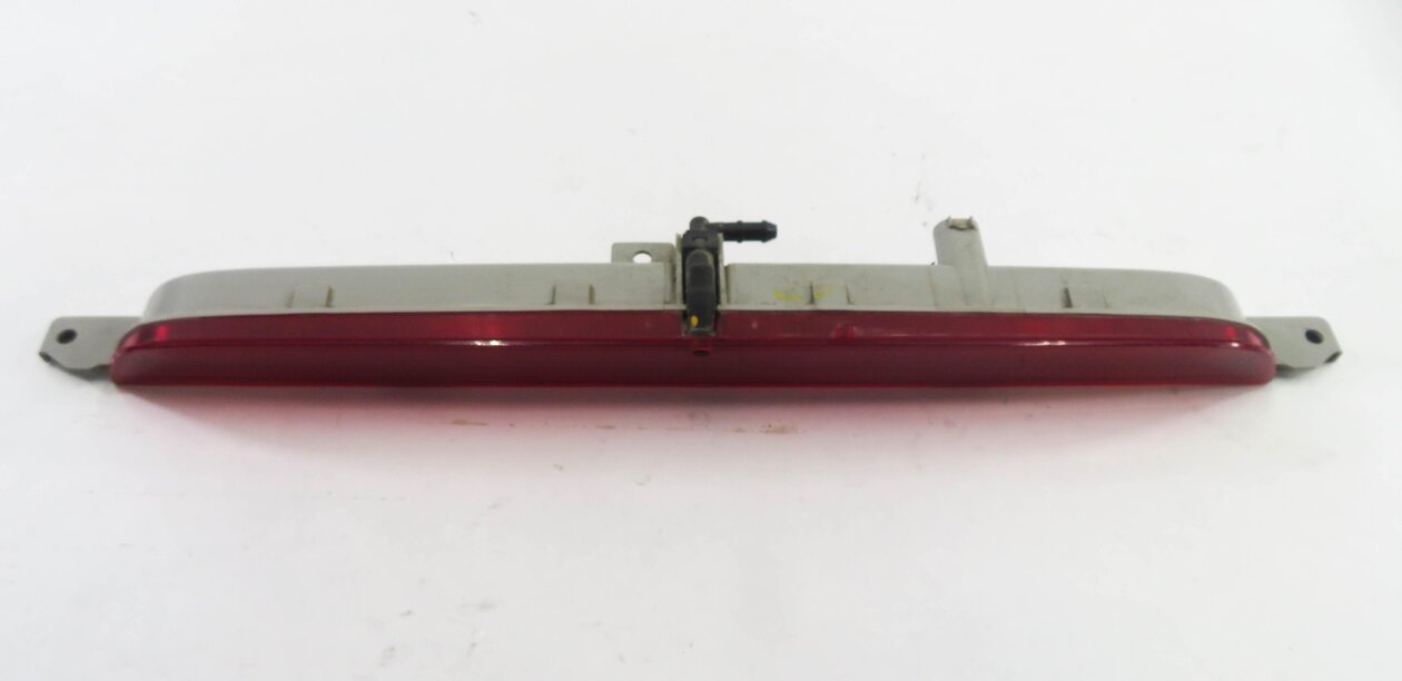 Thumbnail 7: 2011 BMW X5 (E70) REAR 3rd THIRD BRAKE LIGHT LAMP