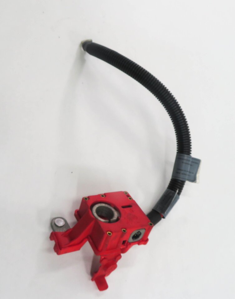 Thumbnail 4: 2011 BMW X5 (E70) POSITIVE BATTERY CABLE