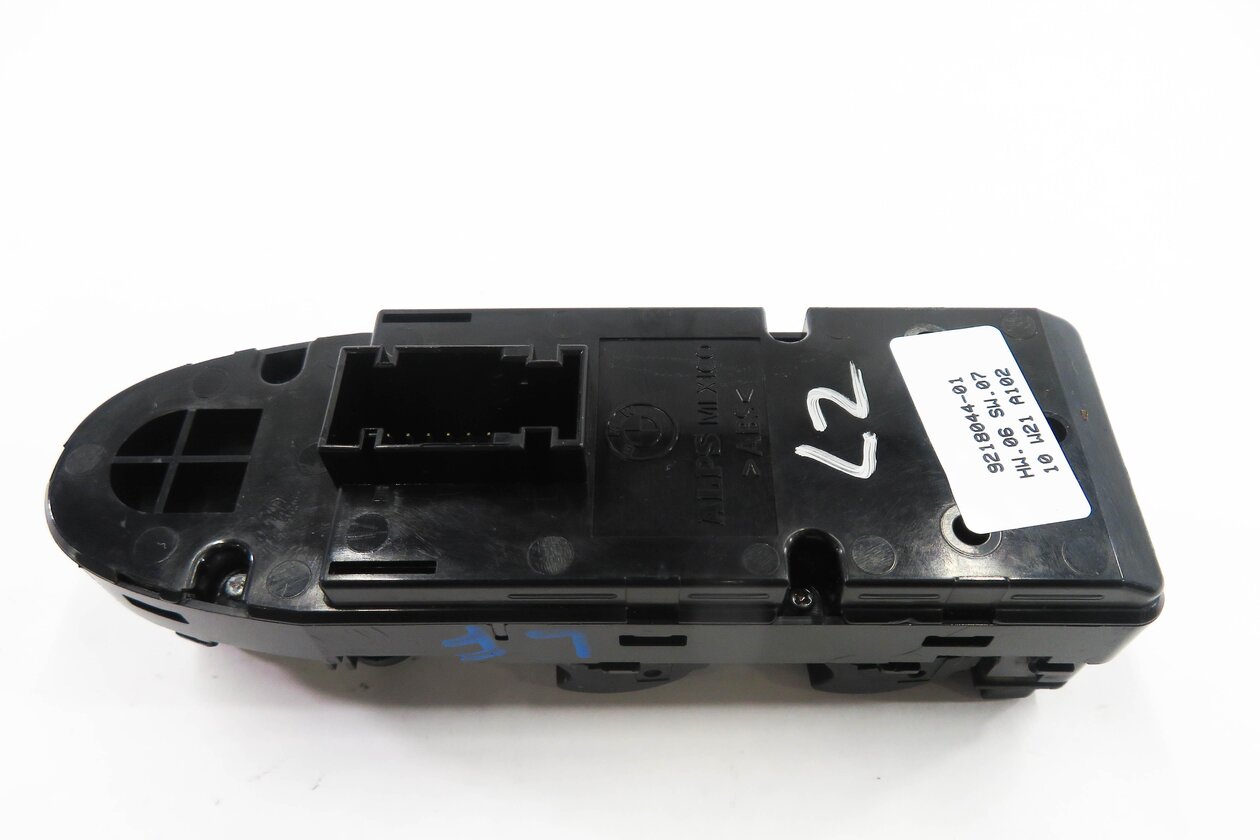 Thumbnail 6: 2007-2014 BMW X5 X5M X6 X6M (E70 / E71) DRIVER DOOR POWER WINDOW SWITCH (P-FOLD)
