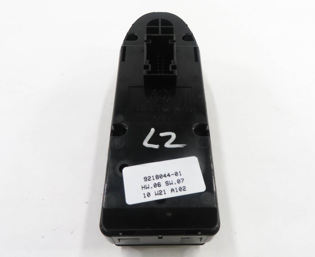 Thumbnail 7: 2007-2014 BMW X5 X5M X6 X6M (E70 / E71) DRIVER DOOR POWER WINDOW SWITCH (P-FOLD)