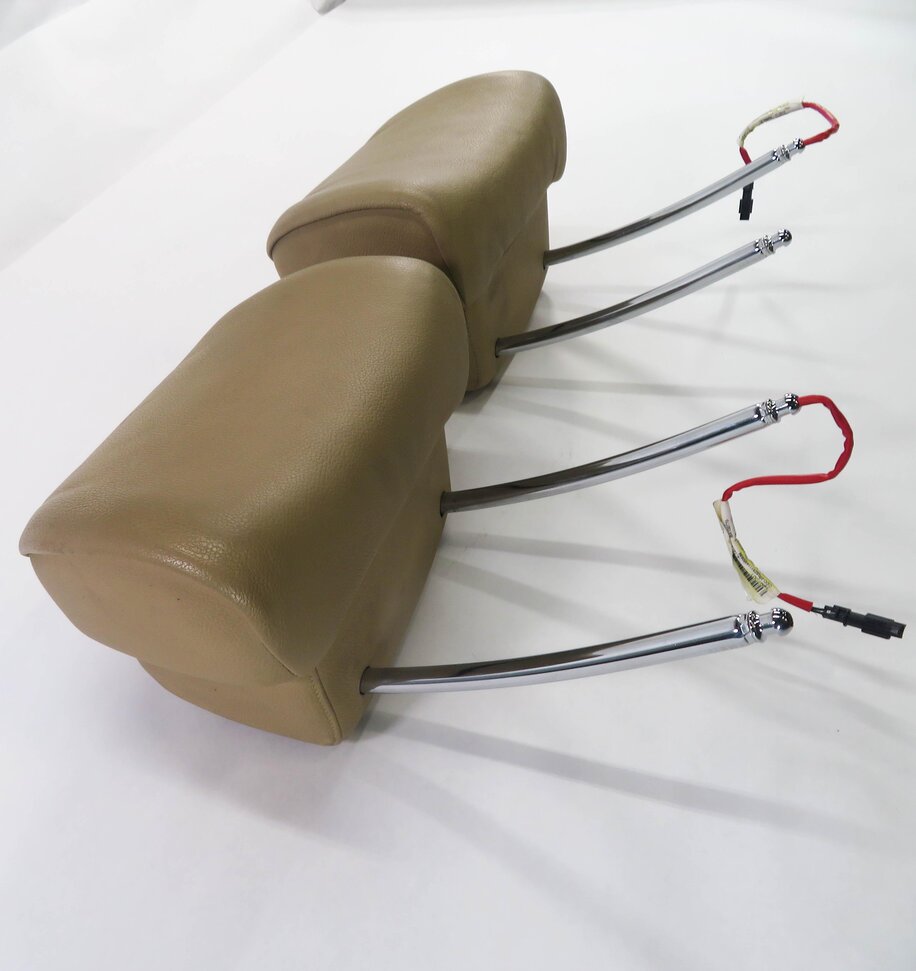 Thumbnail 4: 2011 BMW X5 (E70) FRONT LEFT & RIGHT SEAT HEADREST SET-2 (BEIGE LEATHER LUB4)