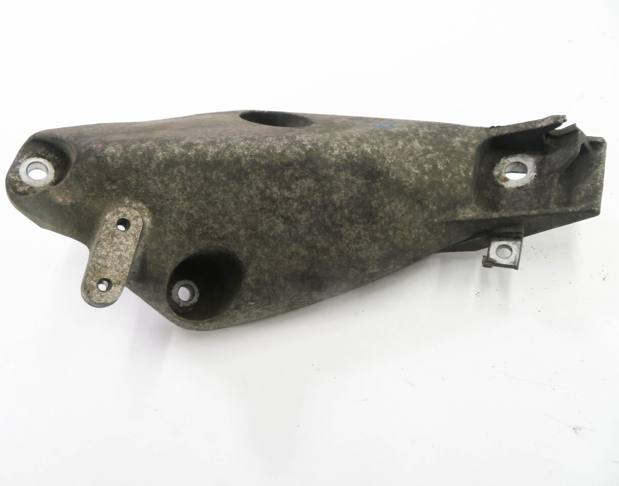 Thumbnail 8: 2011 BMW X5 (E70) 3.0L M57Y DIESEL - LEFT & RIGHT ENGINE MOUNT BRACKET SET-2