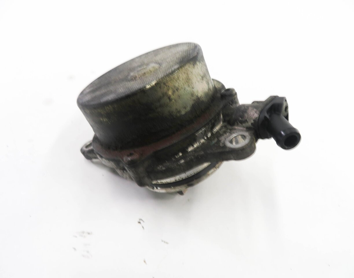 Thumbnail 6: 2009-2013 BMW X5 335D (E70 E90) 3.0L M57Y TURBO DIESEL ENGINE BRAKE VACUUM PUMP