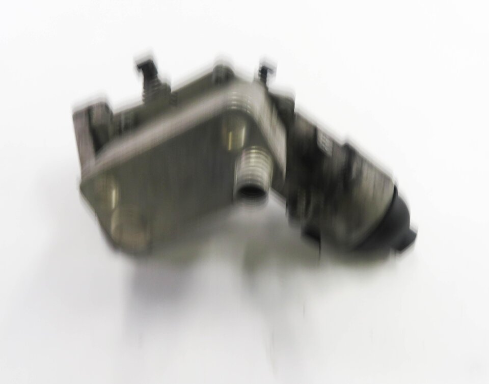 Thumbnail 5: 2011 BMW X5 (E70) 3.0L M57Y DIESEL ENGINE - MOTOR OIL FLUID FILTER HOUSING