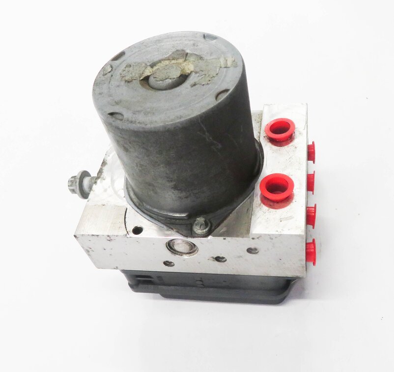 Thumbnail 4: 2010 MERCEDES E550 (W212) ABS ANTI LOCK BRAKE PUMP w/ MODULE