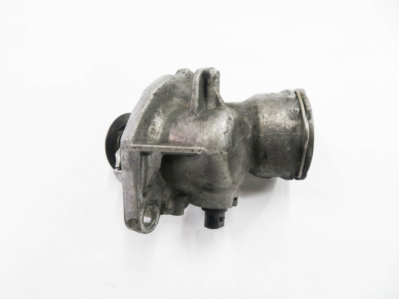 Thumbnail 5: 2010 MERCEDES E550 (W212) 5.5L V8 ENGINE - THERMOSTAT HOUSING