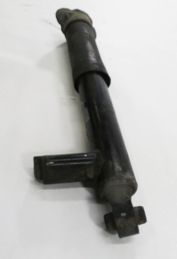 Thumbnail 4: 2010 MERCEDES E550 (W212) LEFT DRIVER REAR SUSPENSION SHOCK STRUT