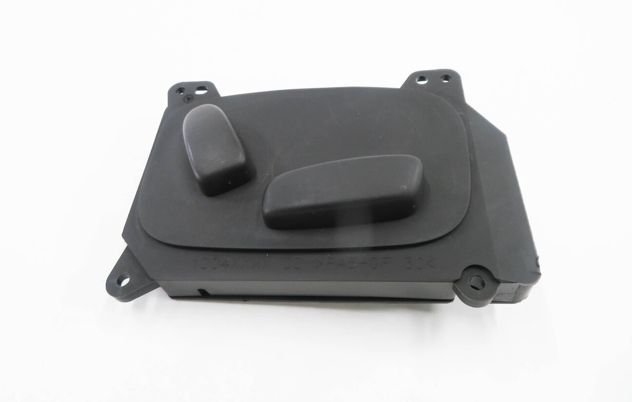 Thumbnail 2: 2010 LAND ROVER LR4 - RIGHT FRONT PASSENGER SEAT ADJUSTMENT SWITCH
