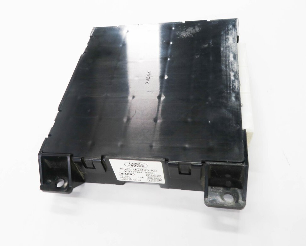 Thumbnail 4: 2010 LAND ROVER LR4 - HEATER A/C TEMPERATURE CONTROL MODULE