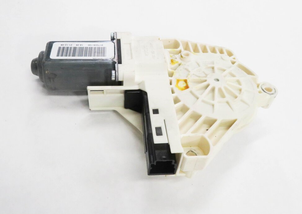Thumbnail 3: 10-16 LAND ROVER LR4 / RANGE ROVER SPORT (L320) LEFT FRONT DRIVER WINDOW MOTOR