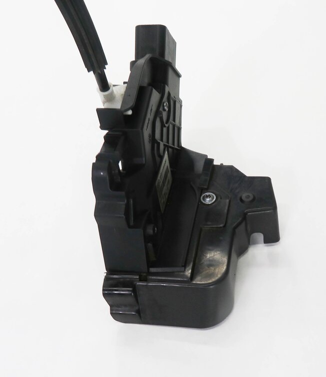 Thumbnail 5: 2010-2016 LR4 / RANGE ROVER SPORT (L320) LEFT REAR DOOR LOCK LATCH ACTUATOR