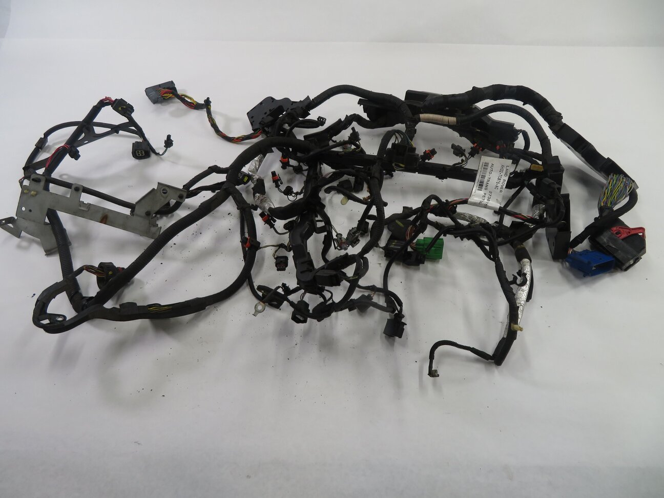 Thumbnail 2: 2010 LAND ROVER LR4 - 5.0L AJ133 V8 ENGINE WIRE WIRING HARNESS