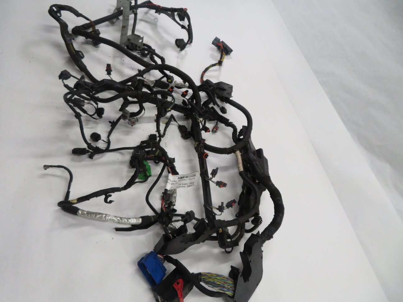 Thumbnail 3: 2010 LAND ROVER LR4 - 5.0L AJ133 V8 ENGINE WIRE WIRING HARNESS