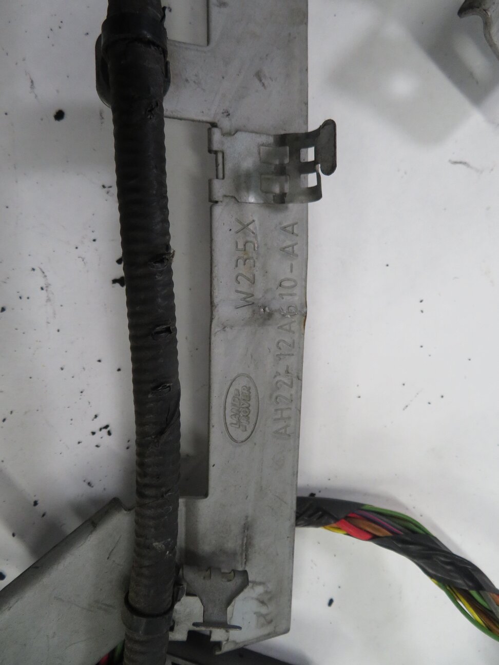 Thumbnail 7: 2010 LAND ROVER LR4 - 5.0L AJ133 V8 ENGINE WIRE WIRING HARNESS