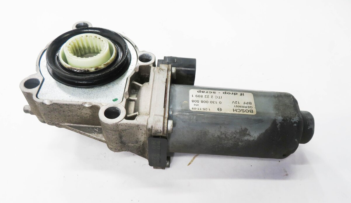 Thumbnail 3: 05-16 LR3 LR4 / RANGE ROVER SPORT (L320 L322) TRANSFER CASE ELECTRIC SHIFT MOTOR