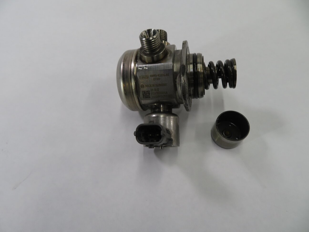 Thumbnail 2: 10-17 LR4 RANGE ROVER SPORT (L322 L320 L405 L494) 3.0L 5.0L MECHANICAL FUEL PUMP